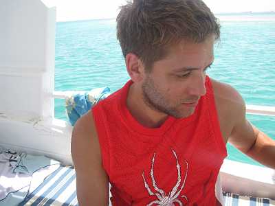 159GirlMania_SecretIsland.JPG